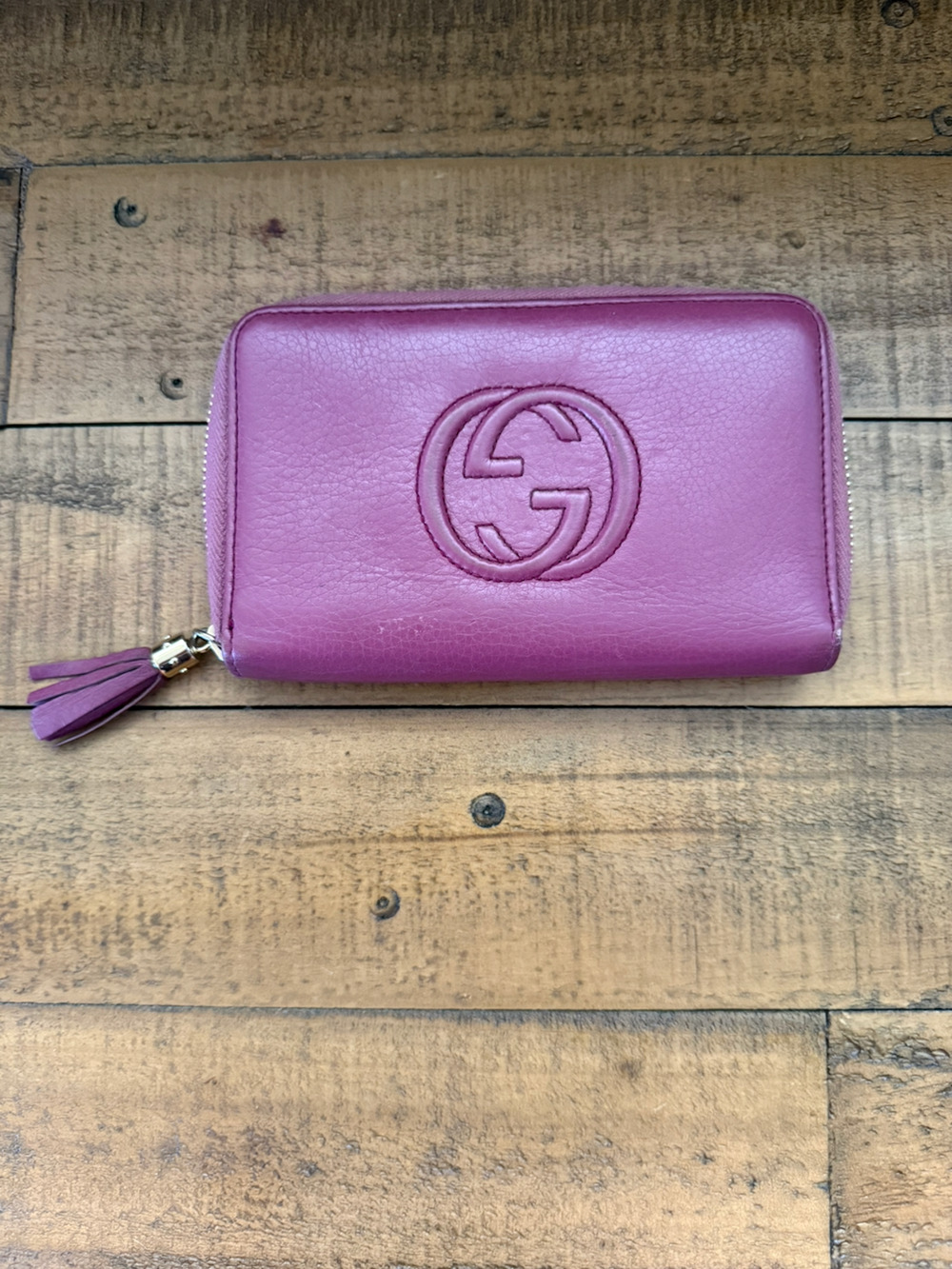 Gucci Soho Wallet Womens Pink Leather Zip Around Tassel GG Logo Italy COA